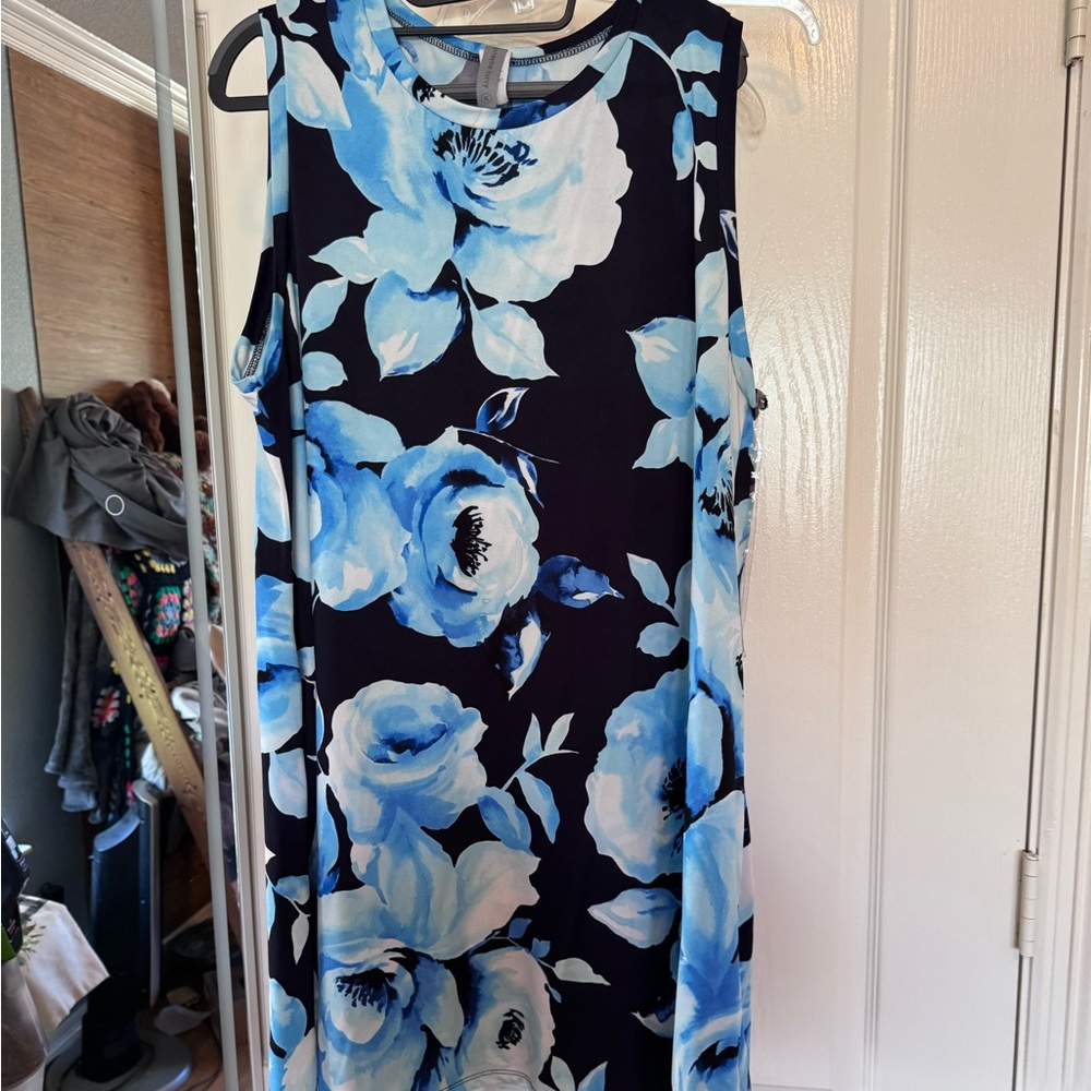 Inky blue rose sleeveless
